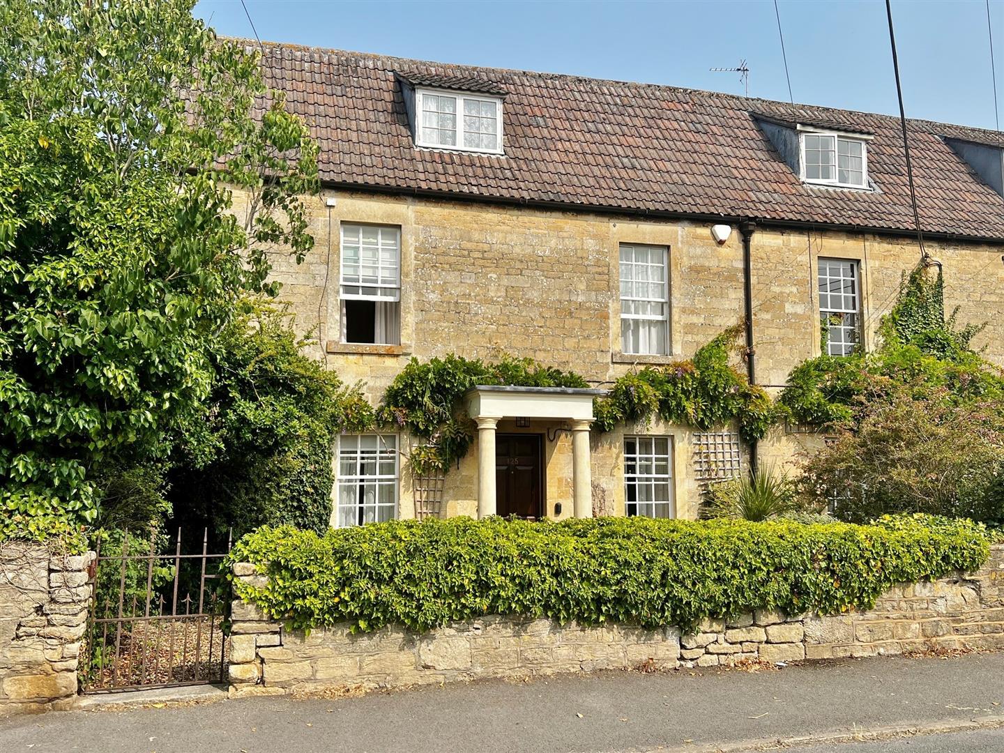 Front elevation.jpg